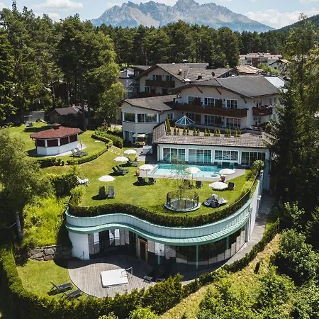 Wellnesshotel Erica 4*