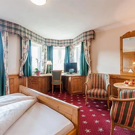Hotel Wellnesshotel Erica Nova Ponente
